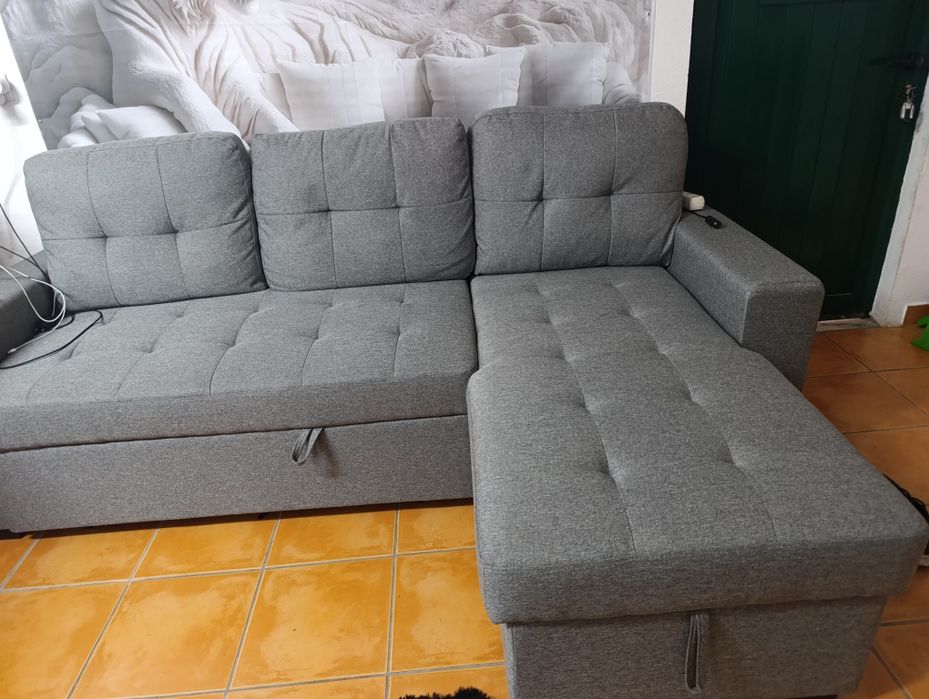 Sofá com chaise amovível