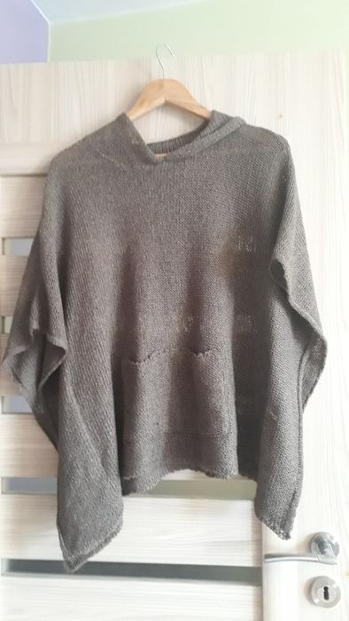 Sweter / Poncho (ponczo) szydelkowane z kapturem rozm. L
