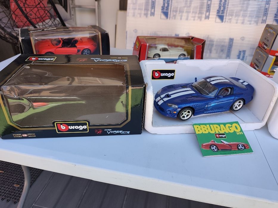 COLEÇÃO BURAGO VINTAGE – 25 modelos – ESCALAS 1:18, 1:24 E 1:25