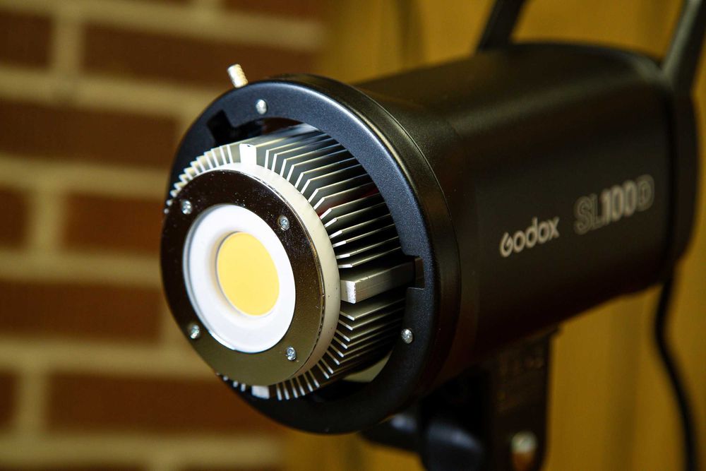 Набір постійного світла Godox SL100D + SL60IID + софтбокс + стріпбокс