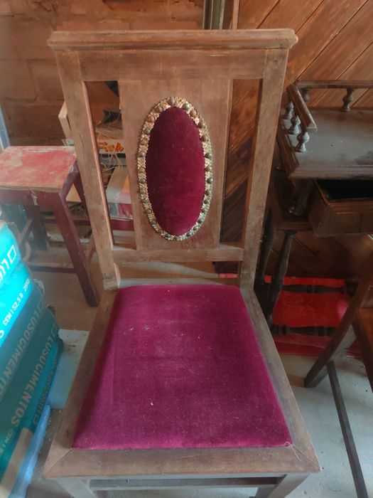 Mobilia de quarto antiga
