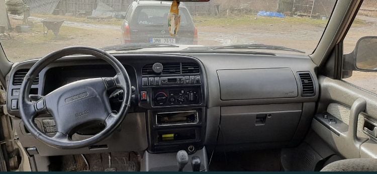 Запчастини Isuzu Trooper (Opel Monterey)