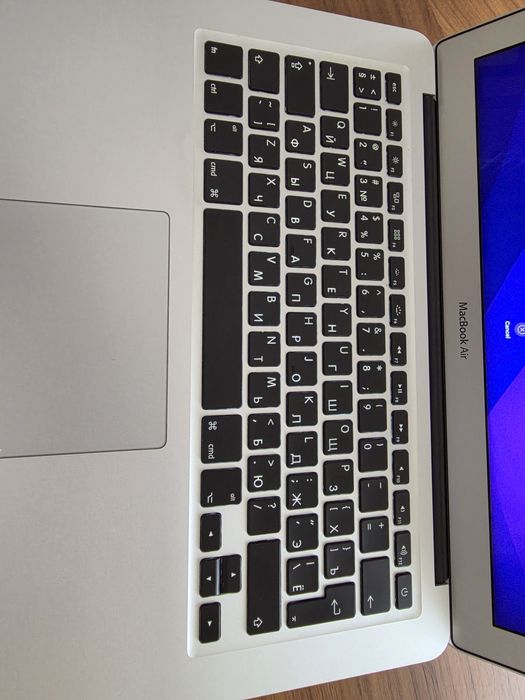 MacBook Air 13” 2017 | i5 | 8GB RAM | Excelente Estado