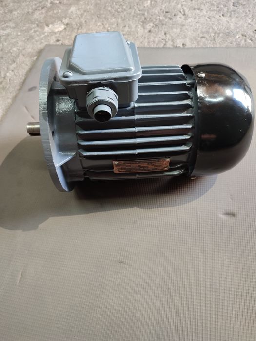 Електродвигун 1.1кВт 1000об.