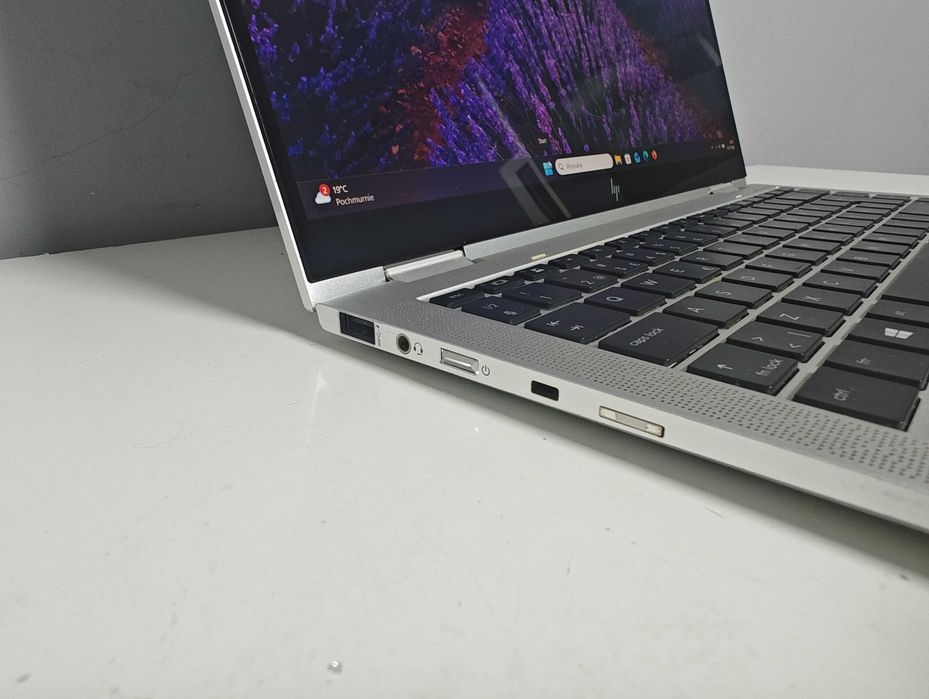 ELITEBOOK x360 1040 G5 i5 / 16GB / NVME / LTE / Win11