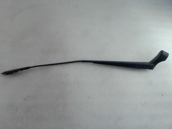 Haste / braço de escova limpa vidros frente direita MERCEDES-BENZ Clas