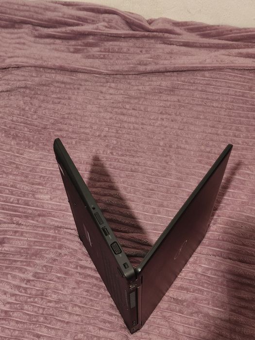 Продам ноутбук dell latitude 5590