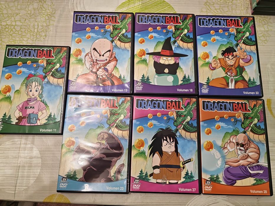 Serie Dragon Ball lote de 13 dvds da série original.