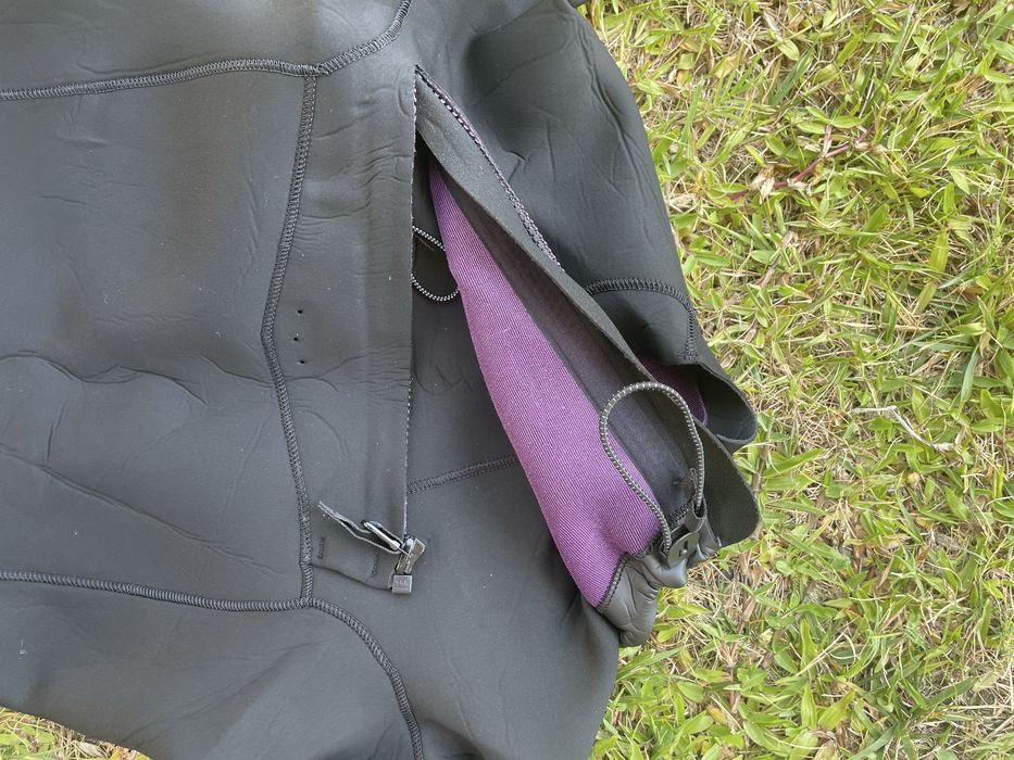 Fato de Surf Billabong 3/2mm tamanho L (como novo)