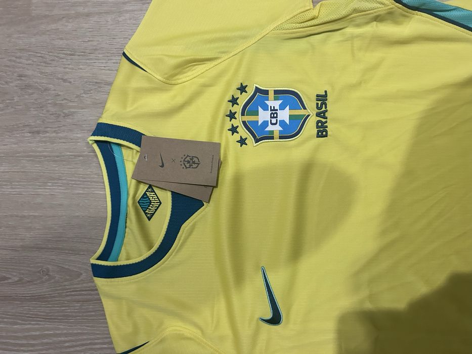 Camisola Brasil - Mundial . Tamanho S