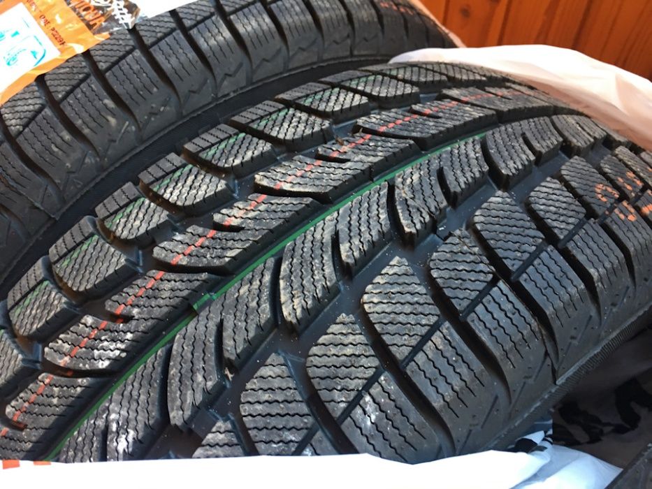 Купити зимові шини гуму резину покришки колеса 235/65 R16 C для бусів