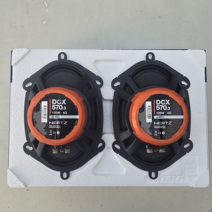 Colunas Hertz DCX 570.3