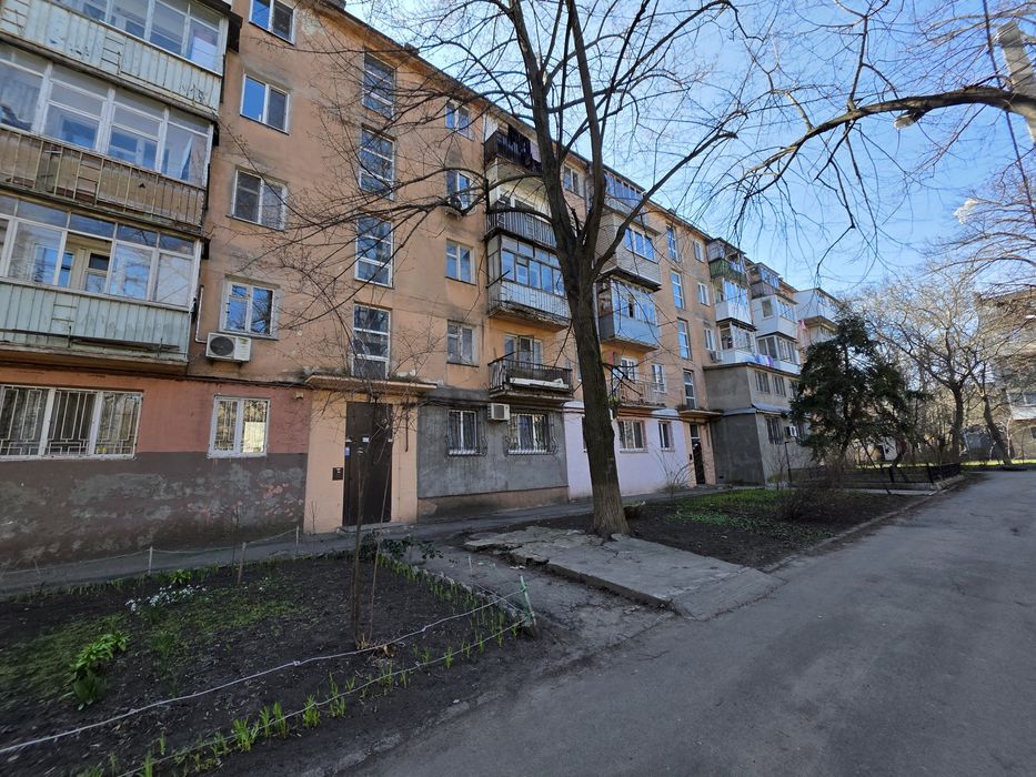 Срочно! 2 к/к Черёмушки 3/5 парк 46м.