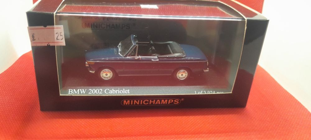 Mais de 80 Miniaturas Minichamps 1/43