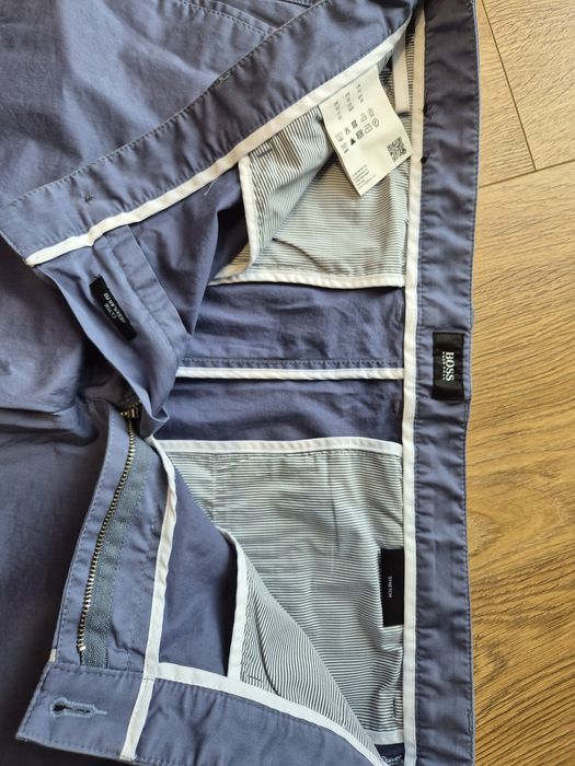 BOSS Hugo Boss spodenki