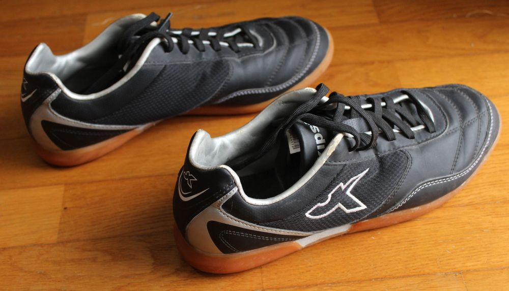 Sapatilhas KIPSTA nº 42 usadas