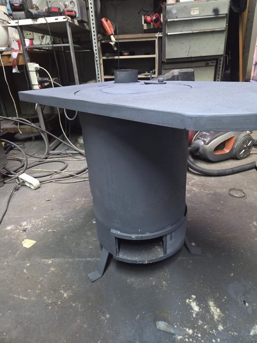 Salamandra em aço com placa de aquecimento