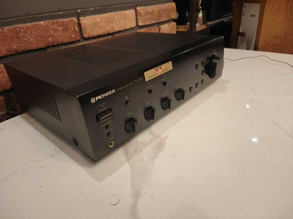 PIONEER A-404R Znakomity wzmacniacz STEREO
