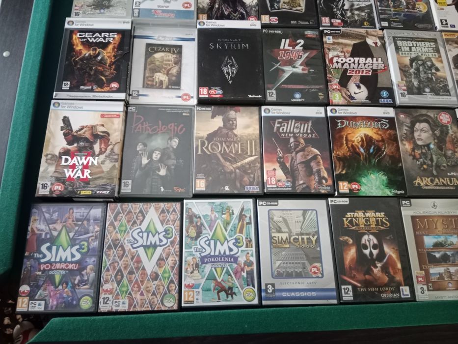 Stare gry pudełkowe na pc, im więcej kupisz tym taniej