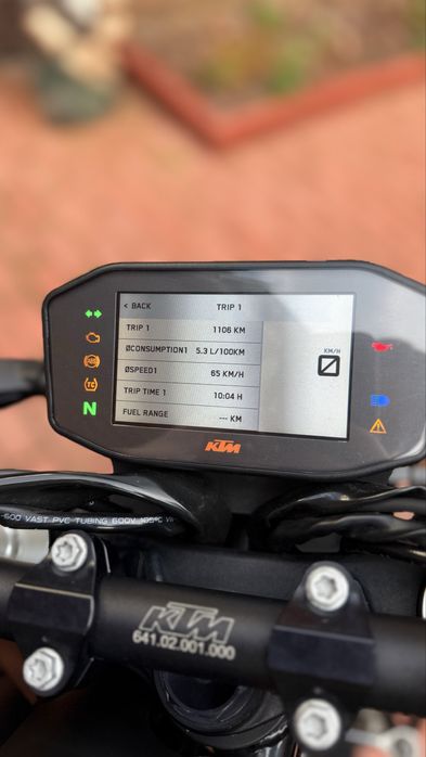 Мотоцикл КТМ (KTM 790 Duke R )
