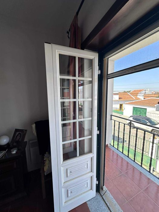 Portada com Janela, Duplas e Tripla em ALUMINIO C/ VIDRO DUPLO