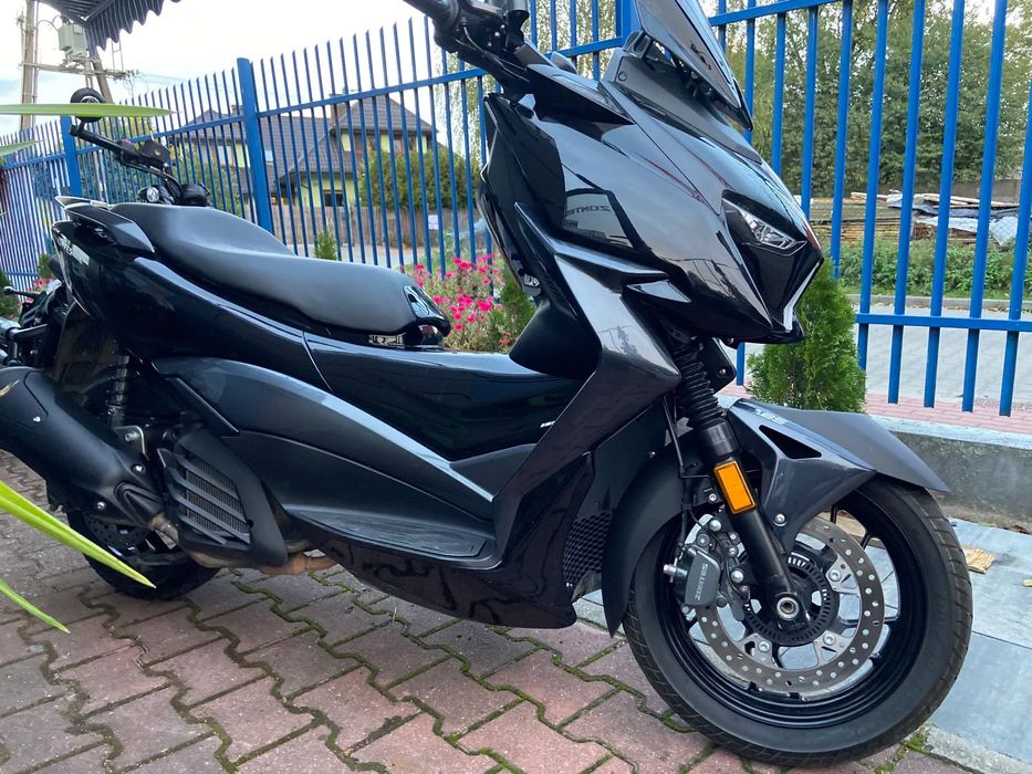 Zontes 350D skuter ZONTES 125M/15KM ABS , duży wyswietlacz OKAZJA Grodzisk M.