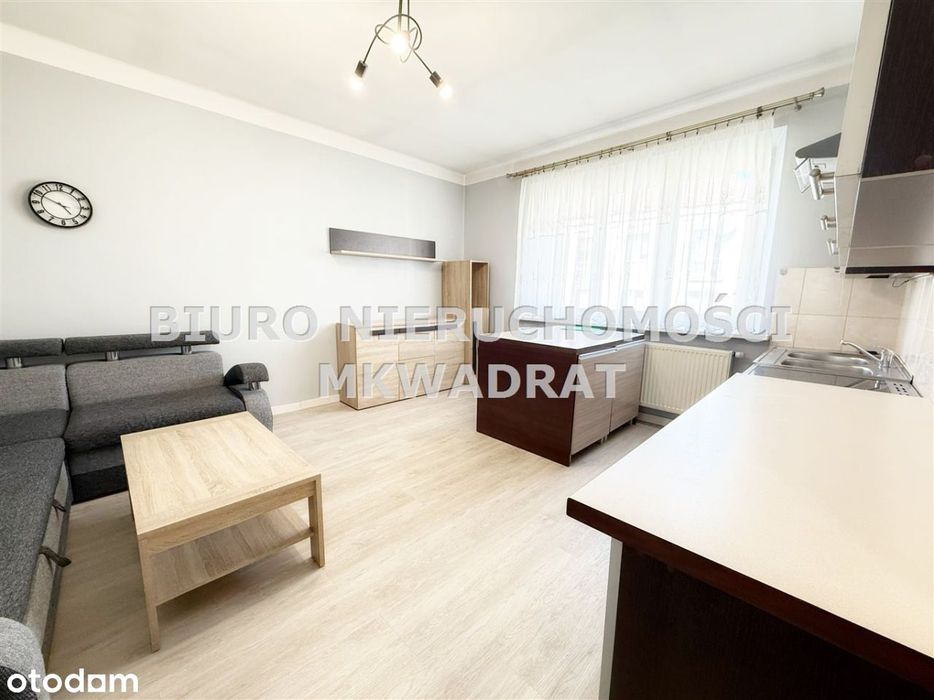 M3 w niskim budynku, 1 piętro- ul. Zebrzydowicka