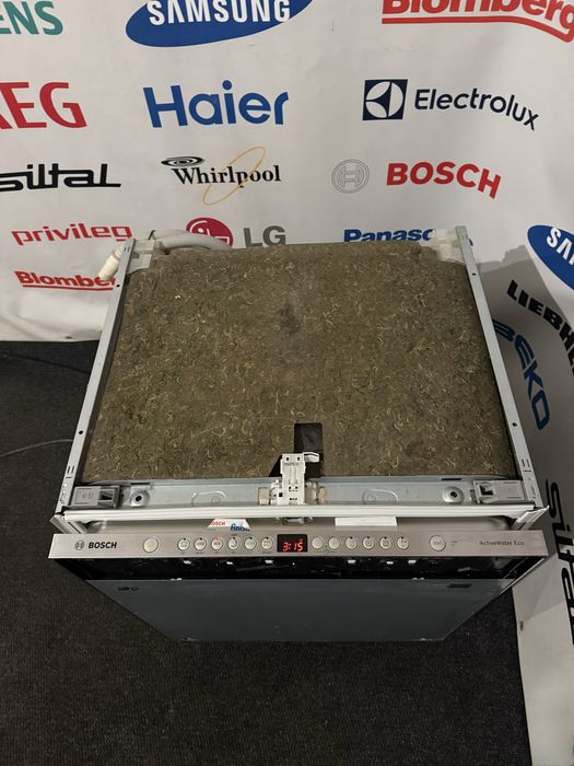 Посудомийна машина/ посудомойка Bosch SMV69M20EX 81.5см