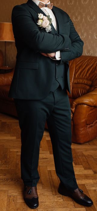 Костюм чоловічий andreas moskin темно-зелений розмір 56