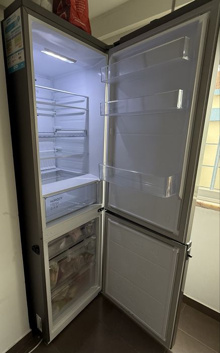 Frigorífico Samsung No Frost 344L – Excelente Estado