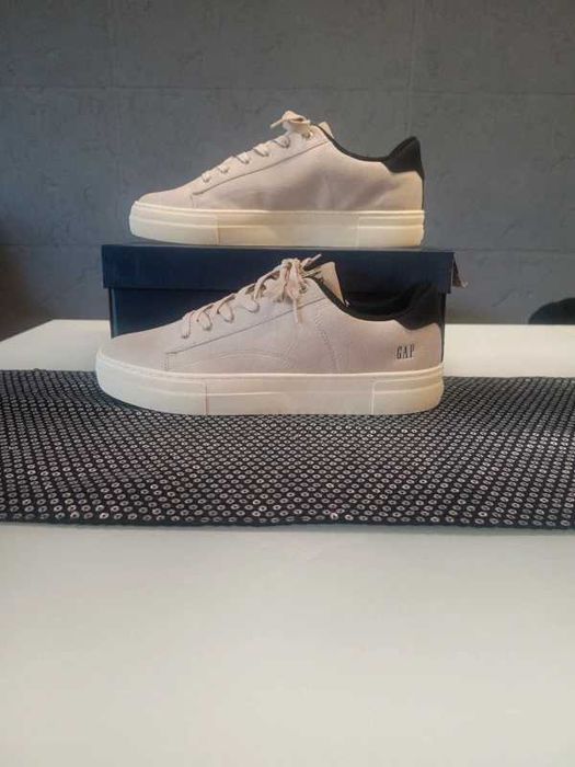 Męskie buty Gap r 45