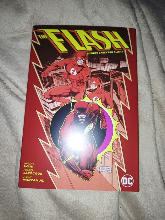 Wielka Kolekcja Komiksów DC Flash Powrót Barry'ego Allena + obwoluta