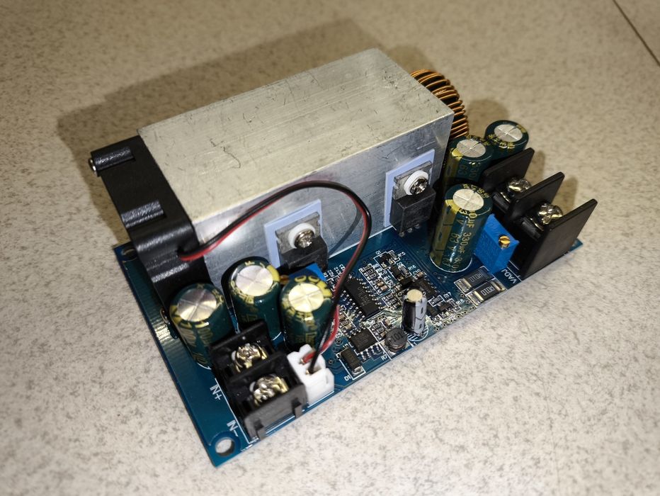 Dc dc преобразователь X-136