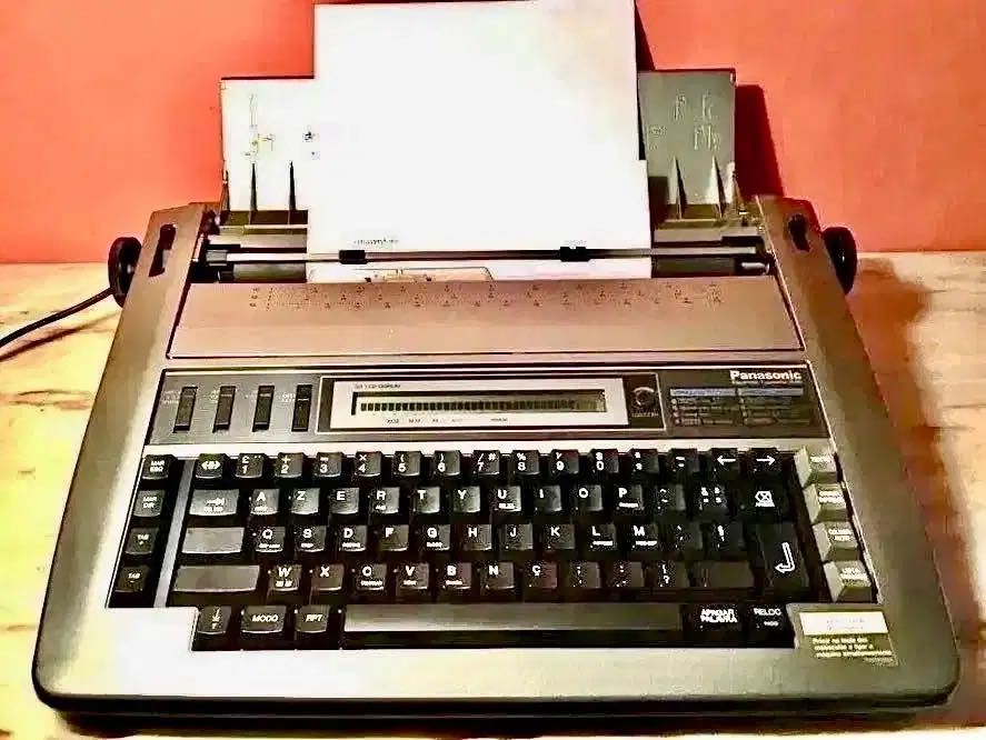 PANASONIC KX-R195 - máquina de escrever electrónica - como nova