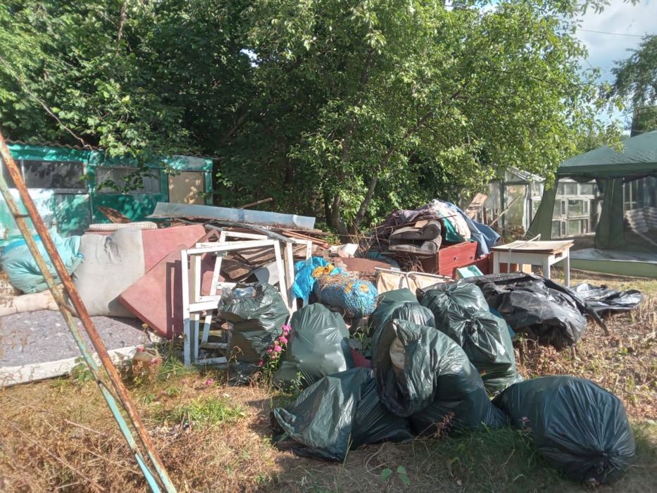 Вивіз сміття мотлоху гілок Вантажники Конопниця та інш