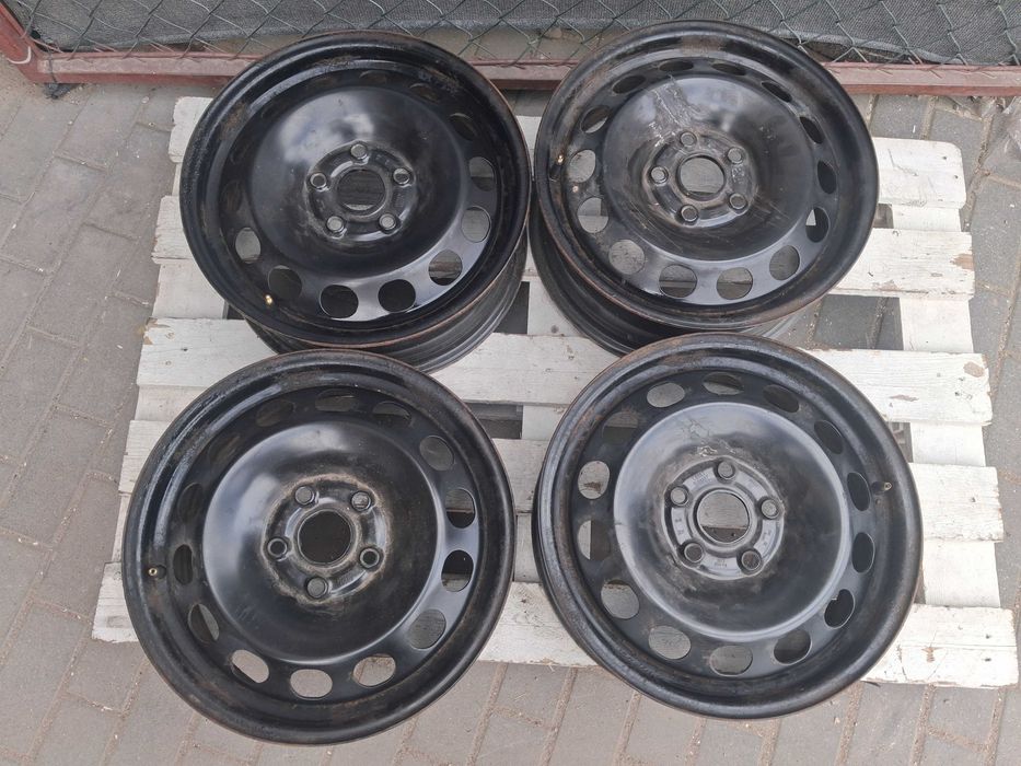 4x felgi R16 5x112 ET50 Audi A3 A4 Vw Touran Golf 5 6 7 Passat Jetta