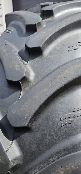 Alliance 520/85r42 20.8r42 4cm bieżnika CAŁA