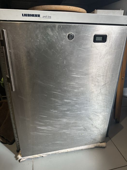 Холодильник Либхер для кафе
