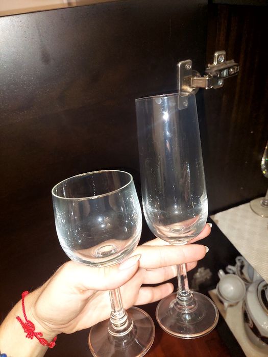3 conjuntos diferentes de copos de cristal