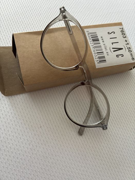 Oculos graduados da marca Silac, novos