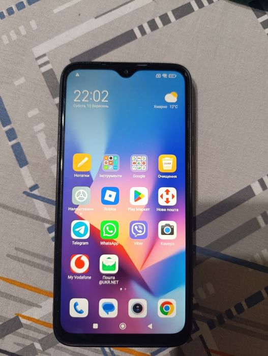 Телефон Xiaomi redmi 9t  4/64+навушники