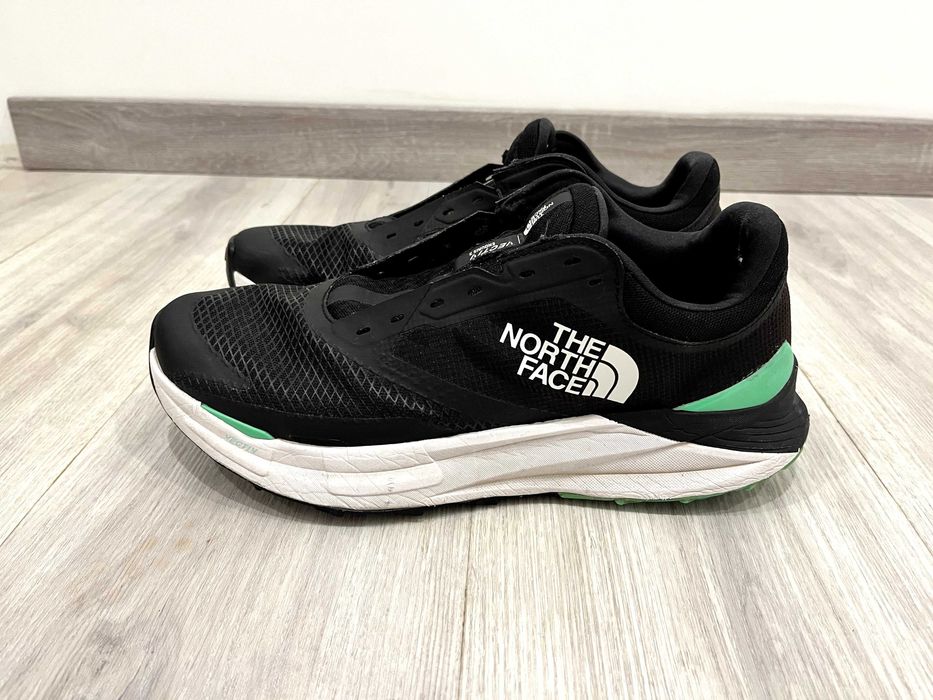 Кросівки для бігу / The North Face VECTIV™ ENDURIS III