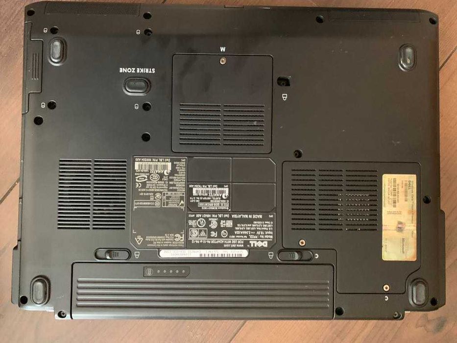 komputer przenośny, laptop Dell Model PP22L - w bardzo dobrym stanie