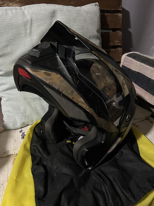 Capacete modular scorpion