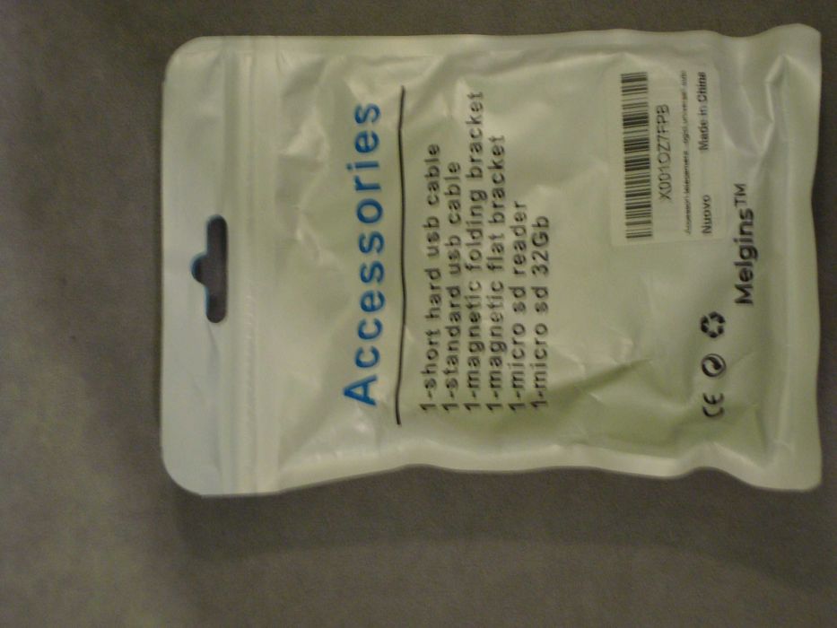 Akcesoria do kamery szpiegowskiej MICROSD 32GB uchwyt NA MAGNES