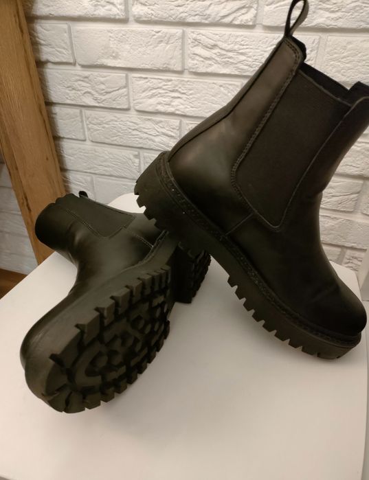 Buty, sztyblety czarne