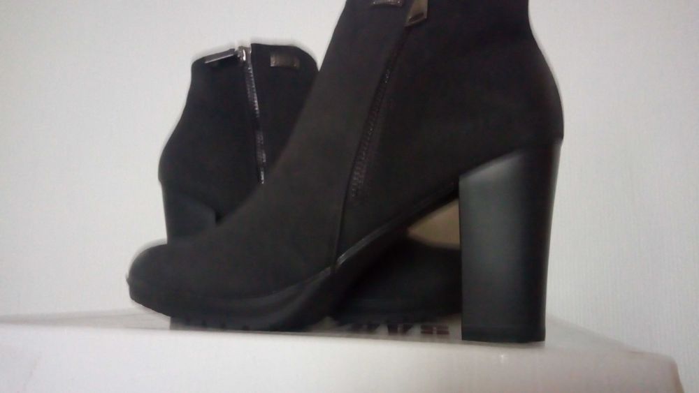 Botki      rozmiar 39