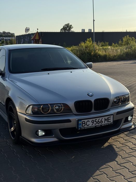 Продам Bmw e39 528i