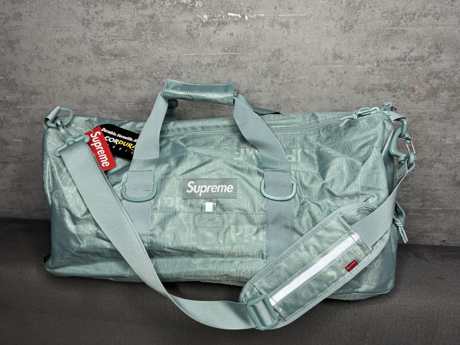 Nowa torba sportowa Supreme