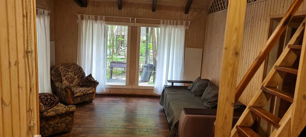 Екобудинок на добу в с. Тетерівка, 3 кімнати, спальних місць до 8